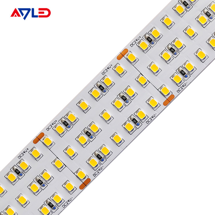 SMD 2835 Đèn LED dải ba hàng có thể thay đổi linh hoạt Màu trắng 24V dưới tủ